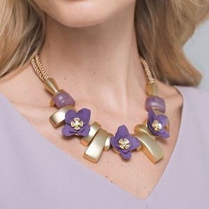 White House NWT Black Market Flower Rope Necklace Lavender Purple